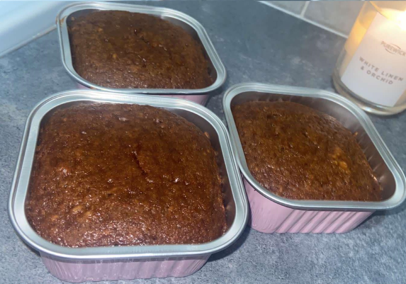 sticky toffee pudding image